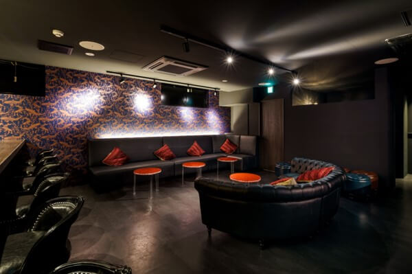 フロア(ソファ席)