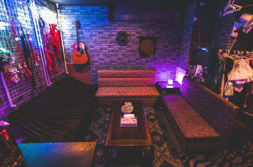 メインフロア/ココロ