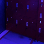 ウベア ロッカー 大きな荷物も入ります。