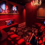 バーフェイス　ソファ席