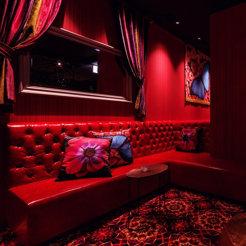 バーフェイス　ソファ席