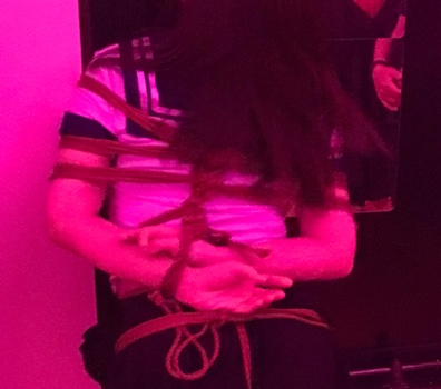 トラップネスト　緊縛