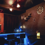 SECRET（シークレット）カウンターとおしゃれな時計