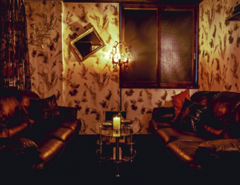 SECRET（シークレット）ソファ席