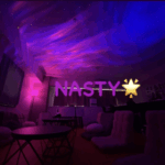 NASTY　フロア壁側から