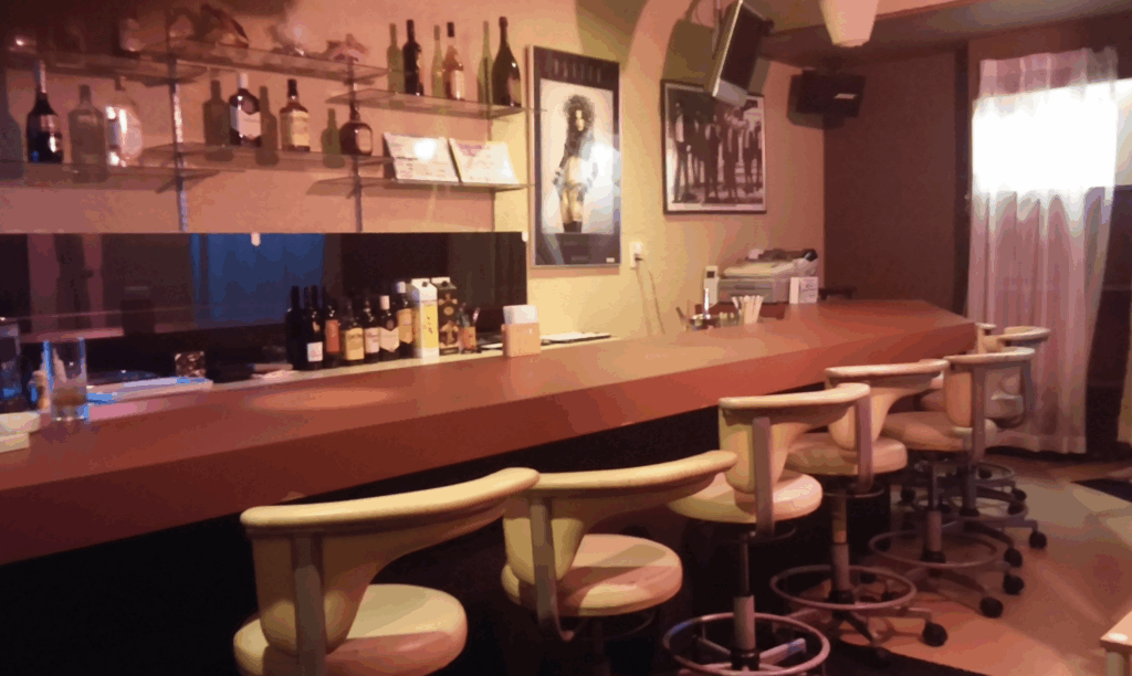 M’s倶楽部(エムズ倶楽部)カウンター