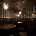 ハニートラップ　フロア　テーブル席