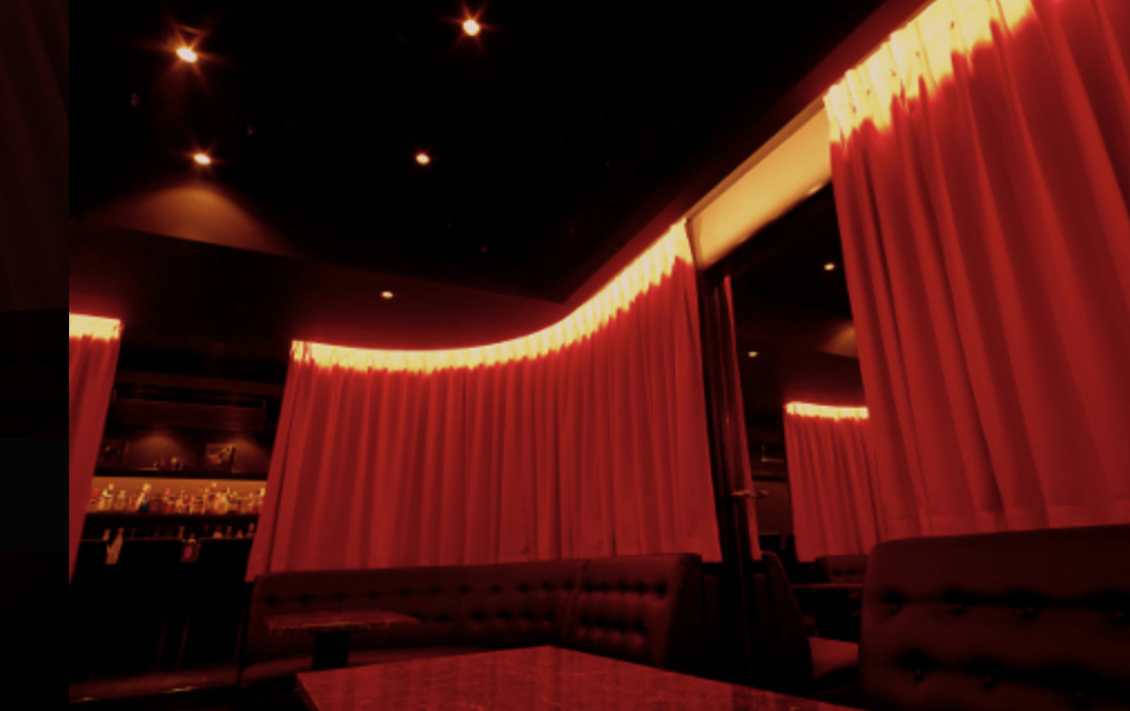 アラベスク　ボックス席