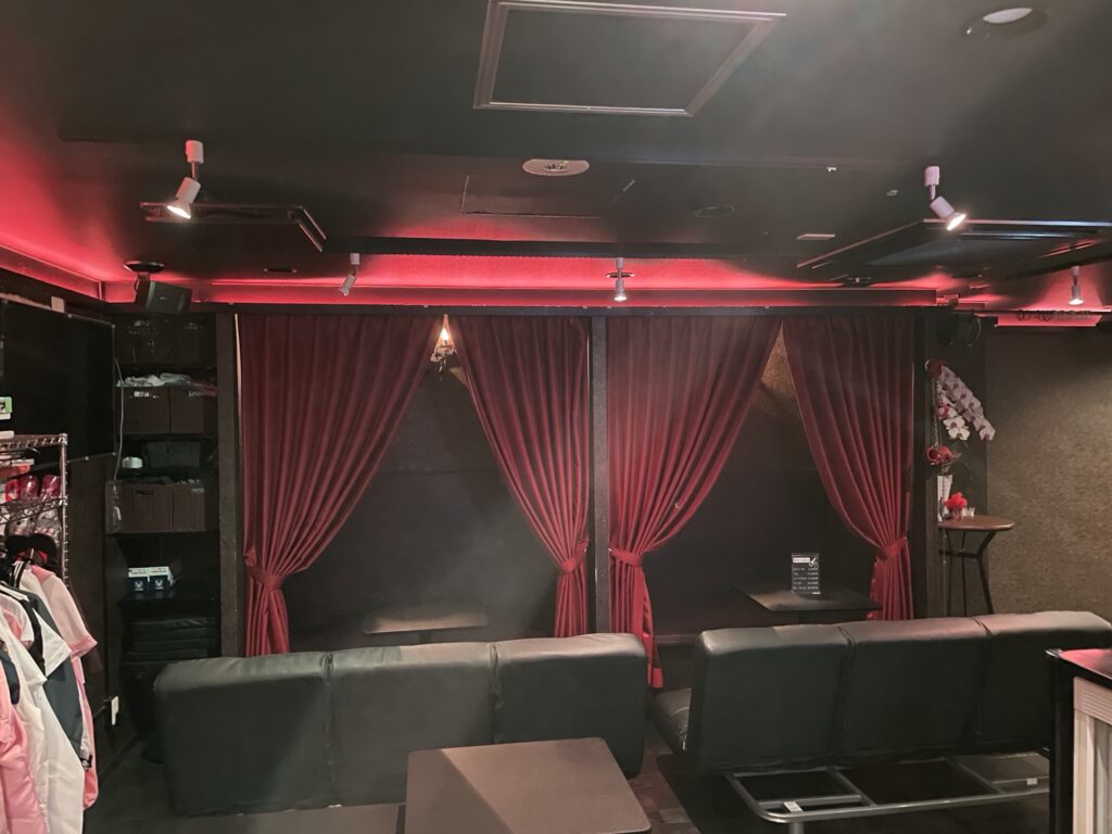 ノンハプバーもぐら錦糸町　フロア